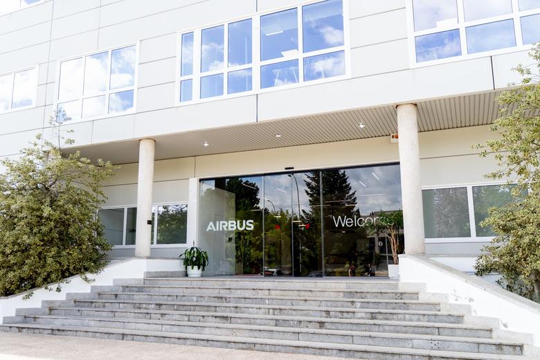Airbus Crisa's offices entrance